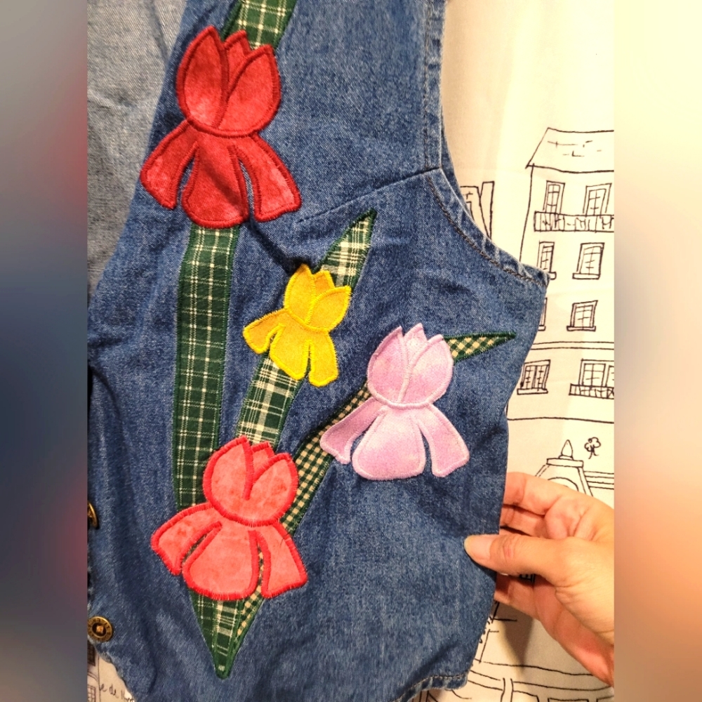 Vintage Sunbelt Denim Floral Applique Vest Large EUC - Picture 2 of 6